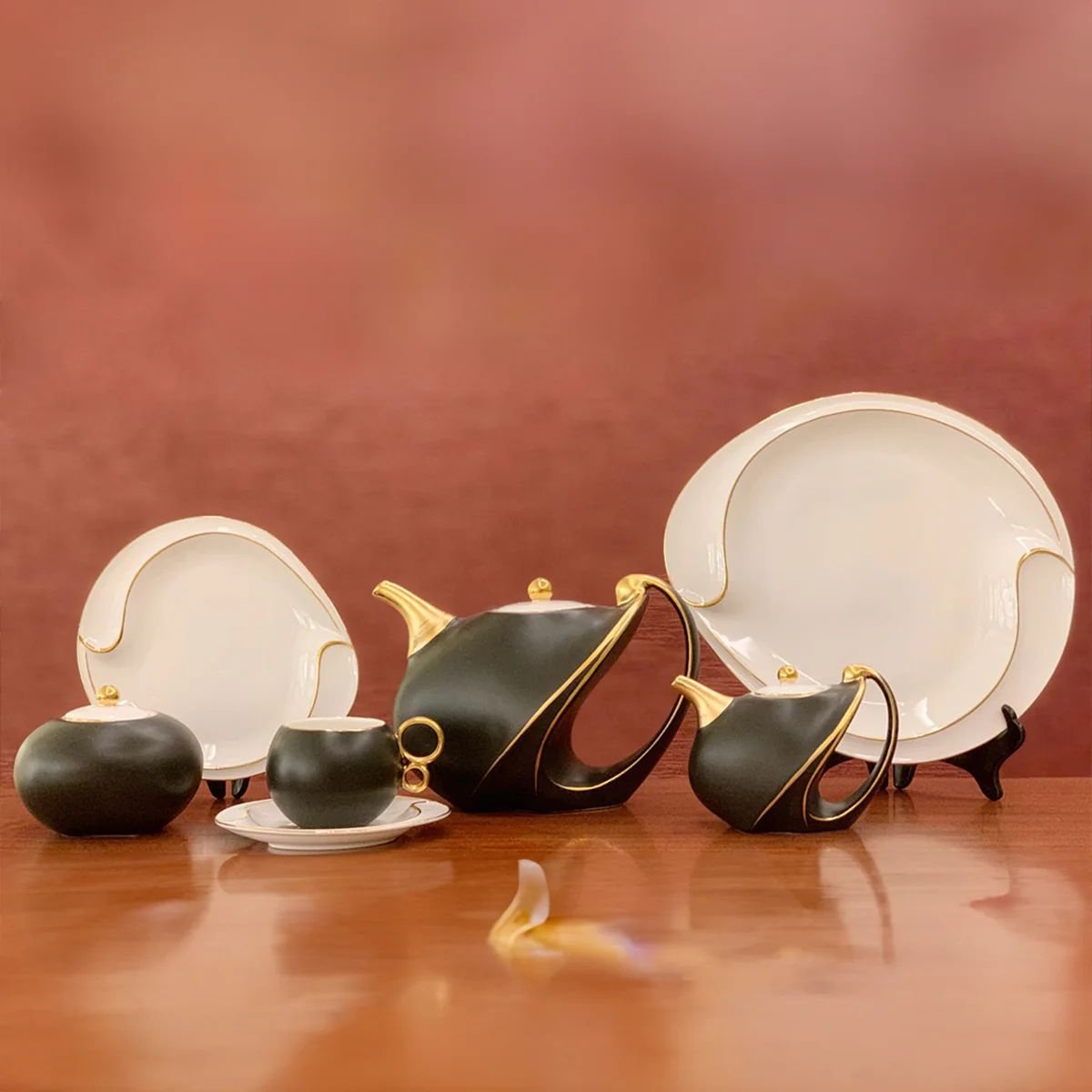 طقم شاي 24ق ZJ032 – لون اسود ابيض طقم شاي 24ق ZJ032 – لون اسود ابيض